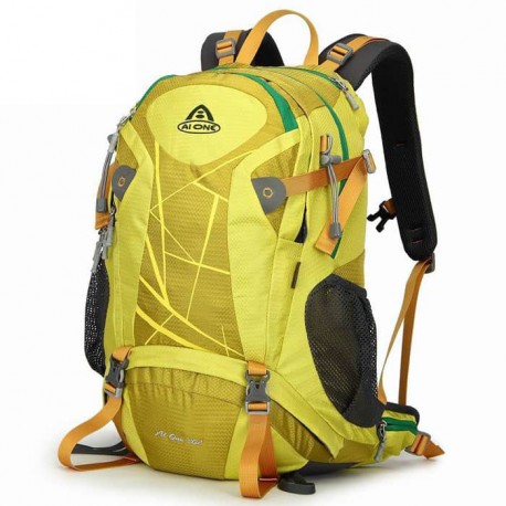 کوله پشتی کوهنوردي 30 لیتر ایوان مدل KA-9742 رنگ زرد