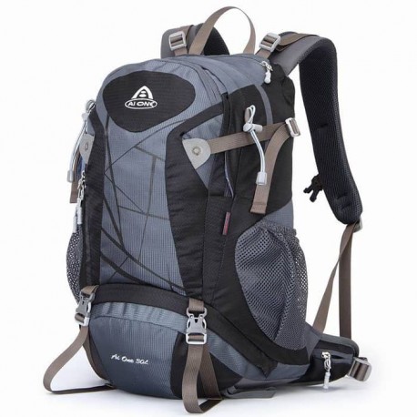 کوله پشتی کوهنوردي 30 لیتر ایوان مدل KA-9742 رنگ مشکی