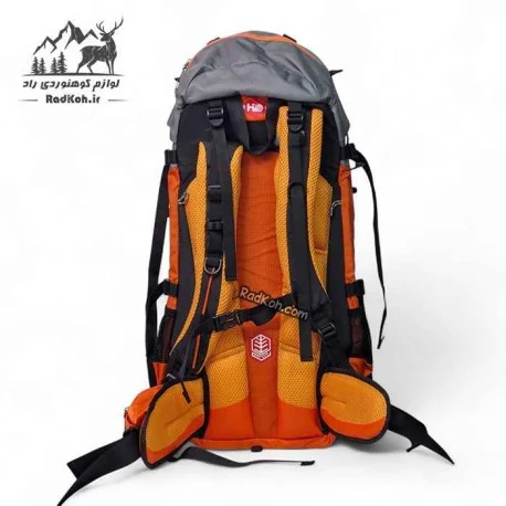 کوله‌ پشتی حرفه‌ای قایا ایلمان با رنگ‌بندی خاکی و طراحی مینیمال